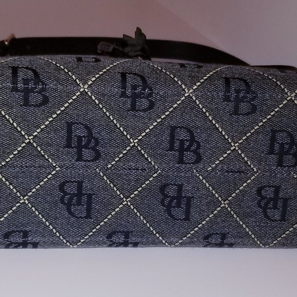 Dooney & Bourke - Picture 13 of 13